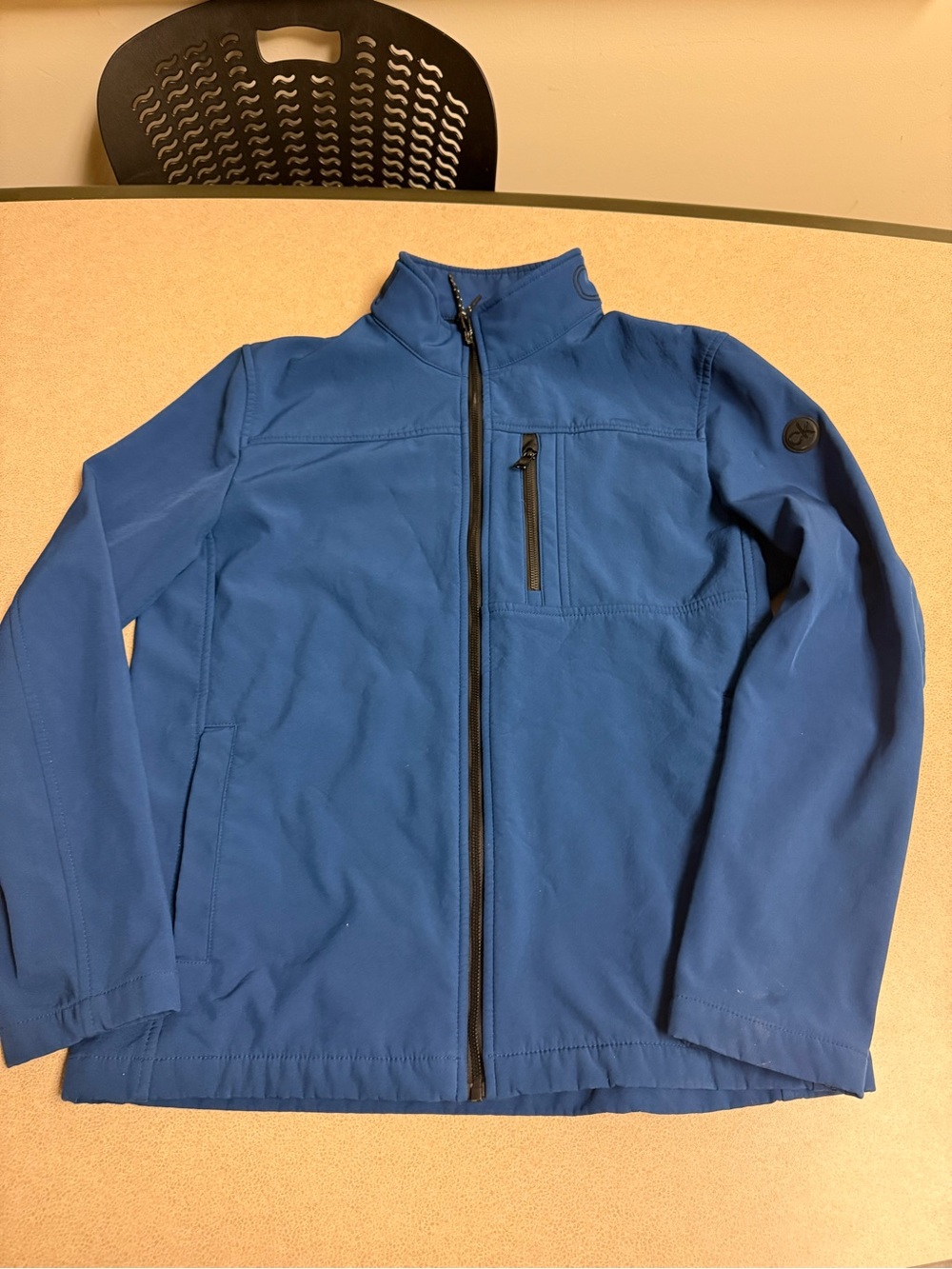 Calvin Klein Men’s Infinite Stretch Soft Shell Jacket